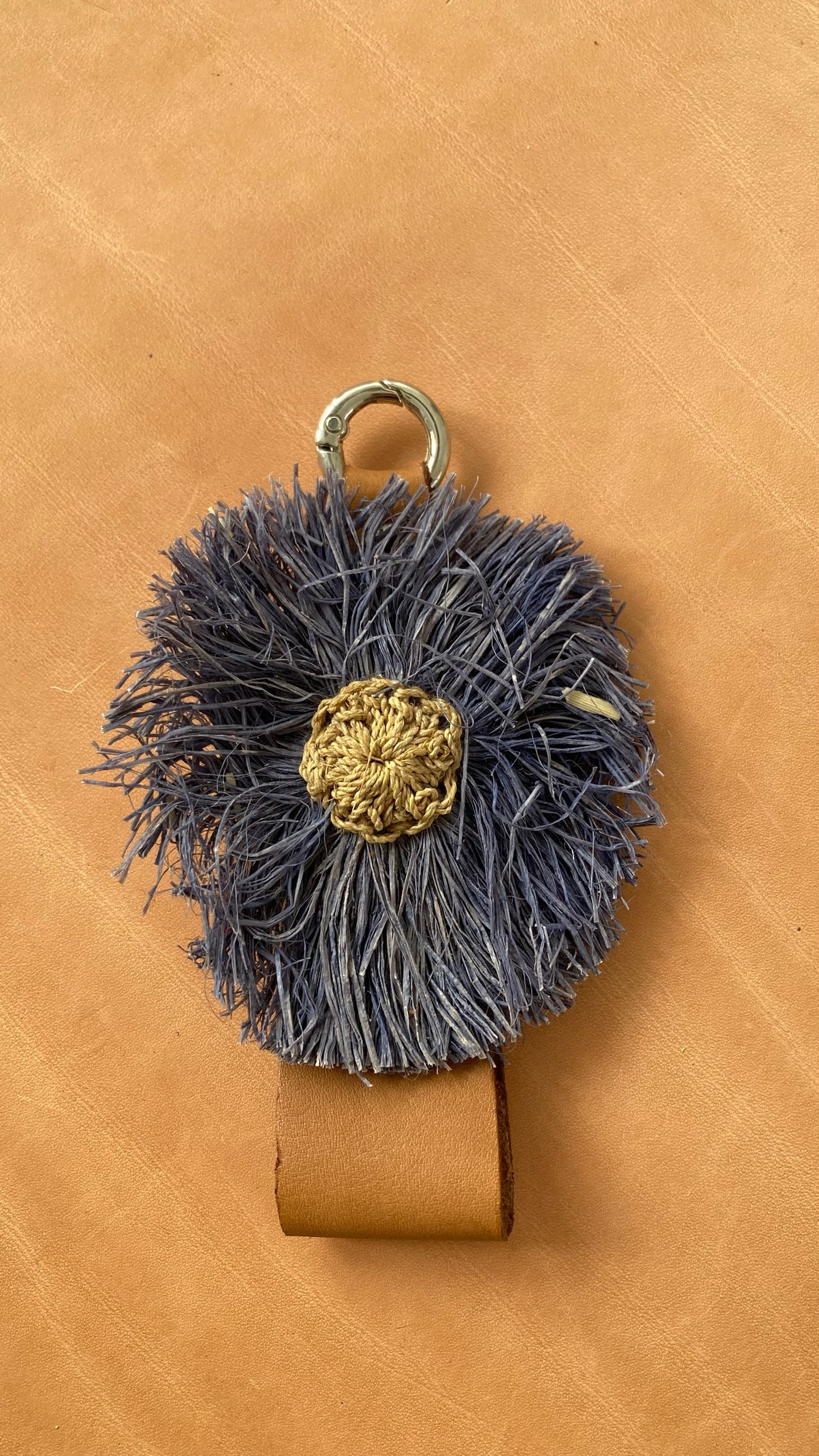 Ihawo key chain